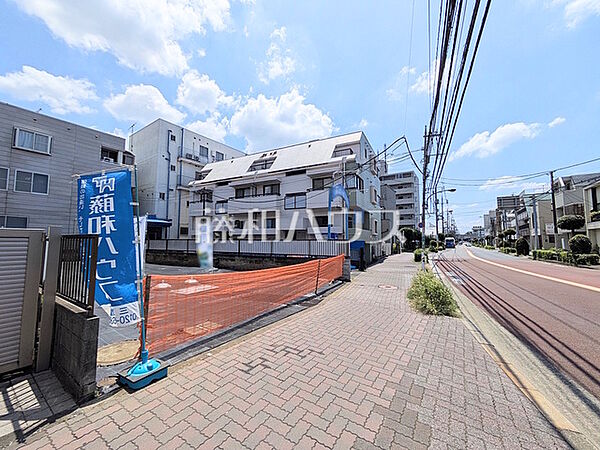 接道状況および現場風景　【三鷹市下連雀7丁目】