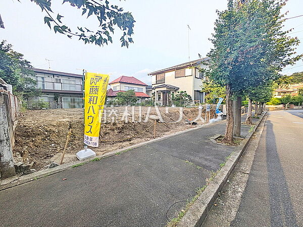 接道状況および現場風景　【日野市三沢2丁目】