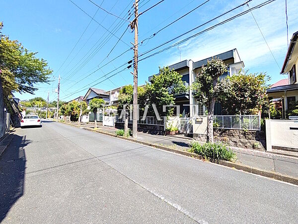 接道状況および現場風景　【日野市三沢2丁目】