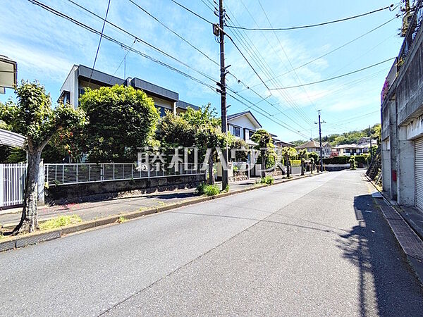 接道状況および現場風景　【日野市三沢2丁目】