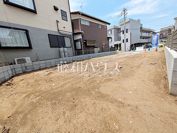 現地写真　【川崎市多摩区菅稲田堤2丁目】