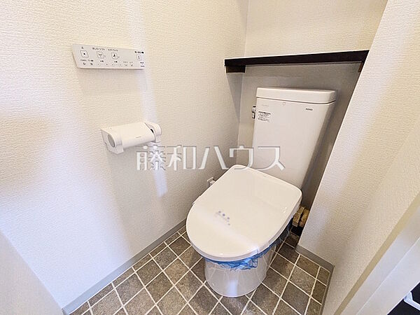 トイレ　【志木ニュータウン南の森壱番街2号棟】