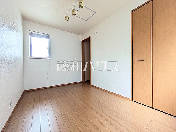 居室　【東久留米市本町3丁目】