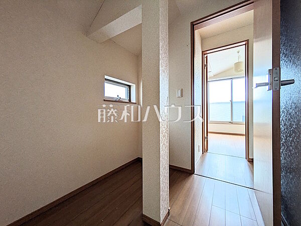 納戸　【東久留米市本町3丁目】