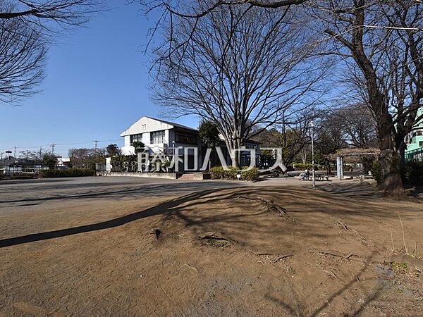 上水本町地域センター公園 (540m)