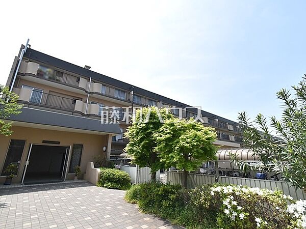 ≪現地外観≫　【ニューライフマンション武蔵野台　E棟】