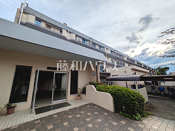 ≪エントランス≫　【ニューライフマンション武蔵野台　E棟】