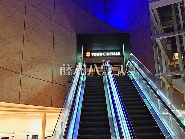 TOHOシネマズ 府中 (780m)