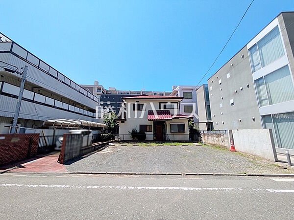 現地写真（上物有）　【調布市国領町1丁目】