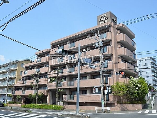 外観　【クリオ多摩永山参番館】