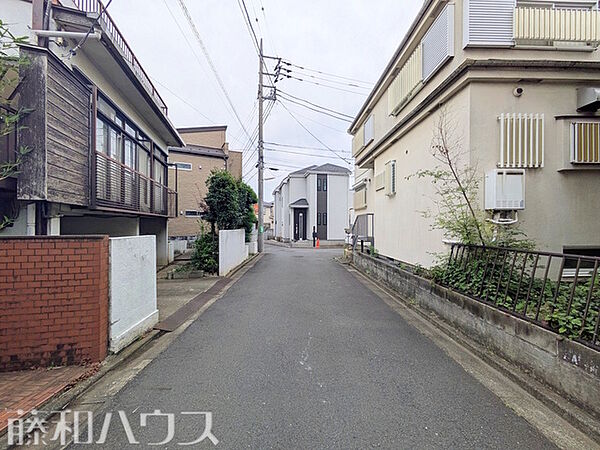 接道状況および現場風景　【練馬区土支田3丁目】