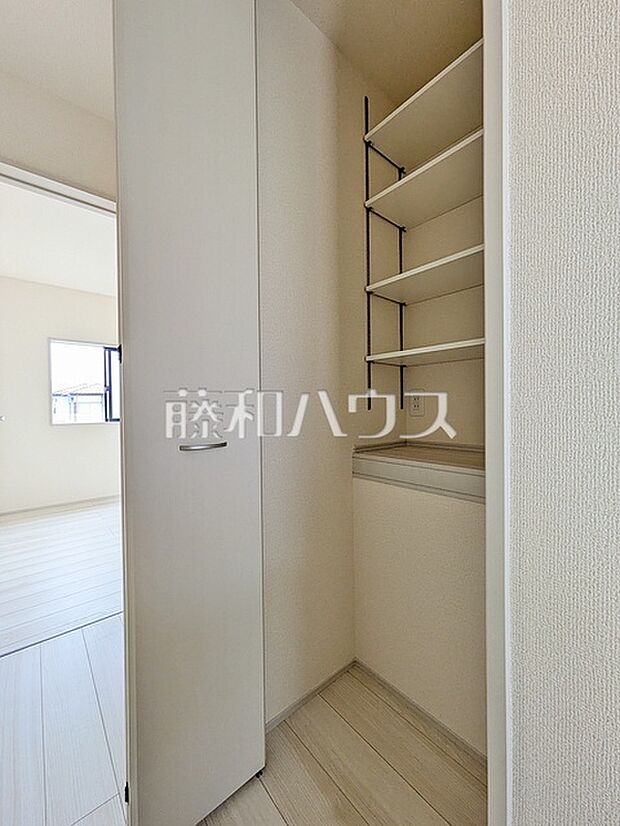 9号棟 収納 【国分寺市北町4丁目】