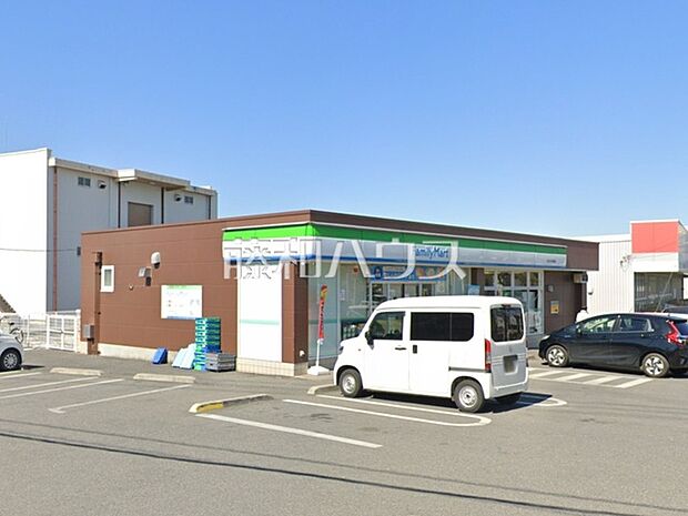 ファミリーマート小手指南店 (280m)