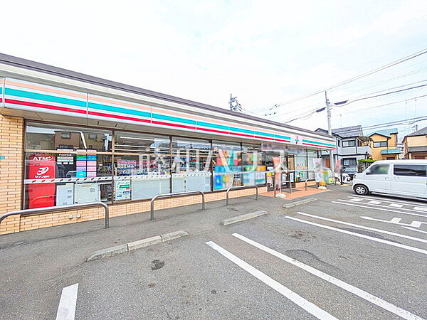 セブンイレブン新座畑中3丁目店 (360m)