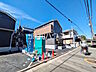 外観：接道状況および現場風景　【三鷹市野崎1丁目】