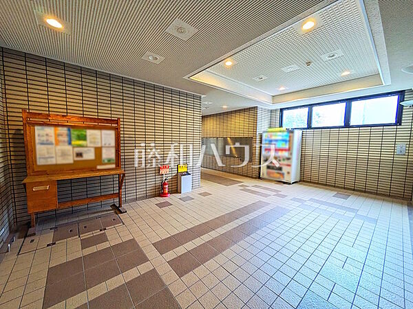 ロビー　【ライオンズガーデン調布多摩川】