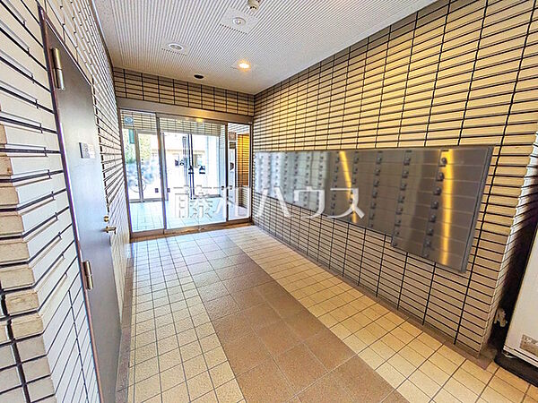 ロビー　【ライオンズガーデン調布多摩川】