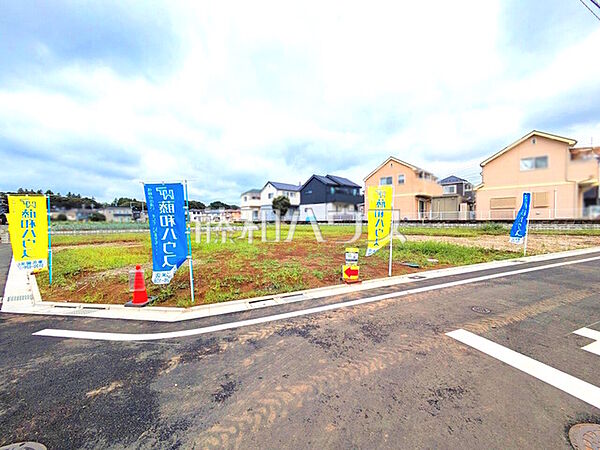 現地写真　【清瀬市竹丘3丁目】 建物のプレゼンをさせていただきますので、実際の完成イメージを思い描いていただくことができます。お気軽にお問合せ下さい。