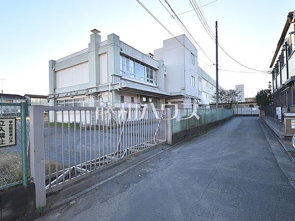 清瀬市立清瀬第二中学校 (1850m)