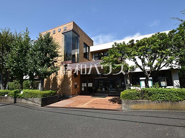 小平市立喜平図書館 (320m)