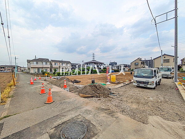 接道状況および現場風景　【武蔵村山市伊奈平5丁目】