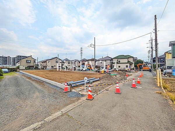 接道状況および現場風景　【武蔵村山市伊奈平5丁目】