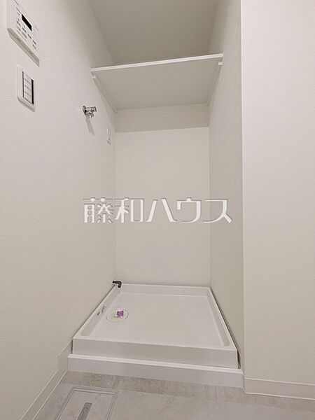 洗濯機置き場　【ファインストーリアスカイツインズベルタワー】