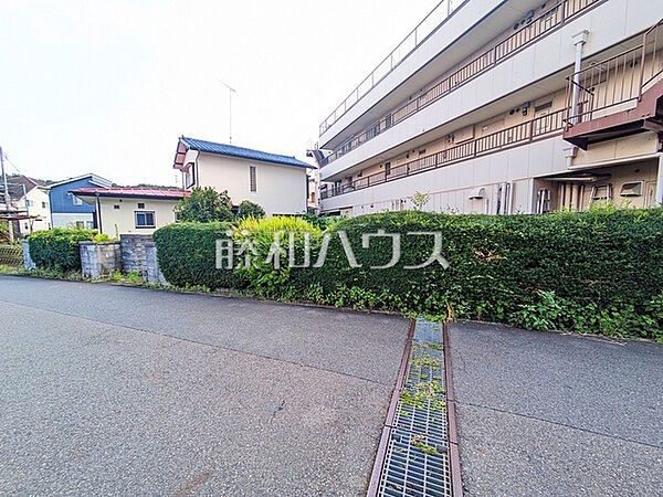 接道状況および現場風景　【八王子市寺田町】