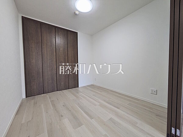 居室　【ドラゴンマンション日野壱番館】