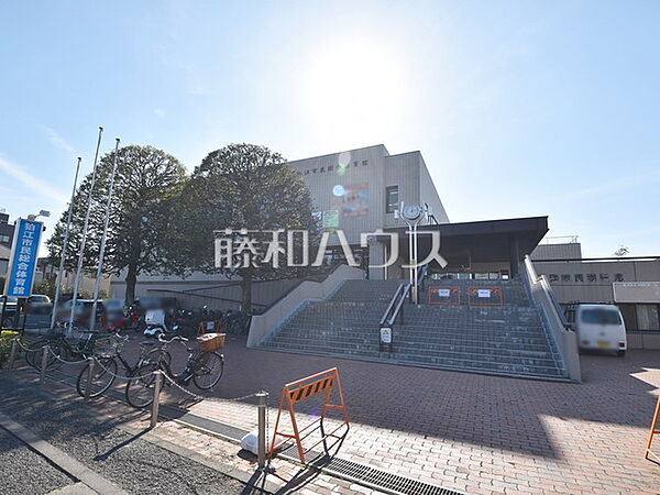 狛江市民総合体育館 (1430m)