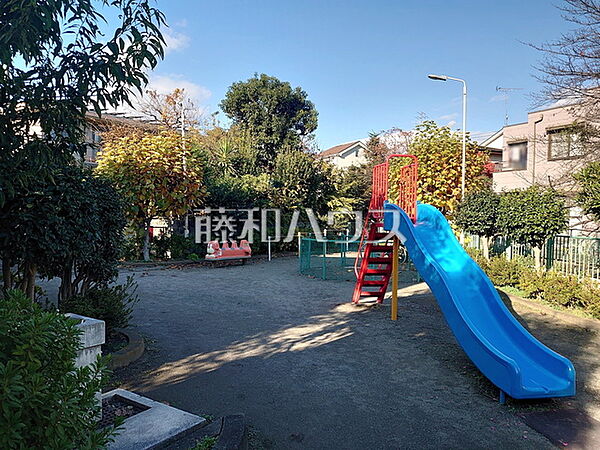 野川児童遊園 (320m)