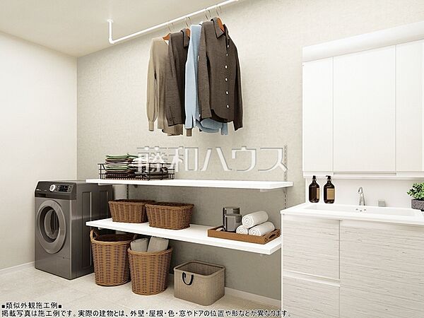 ■類似プラン例■ 掲載写真は施工例です。実際の建物とは、外壁・屋根・色・窓やドアの位置や形などが異なります。　【調布市東つつじケ丘3丁目】