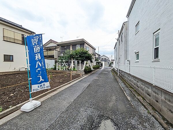 接道状況および現場風景　【新座市野火止1丁目】