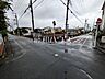 外観：接道状況および現場風景　【国立市東3丁目】