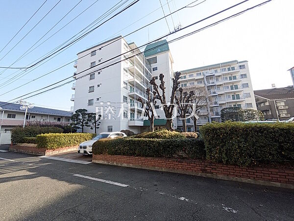 外観　【メゾン久米川】