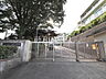 周辺：八王子市立小宮小学校 (690m)
