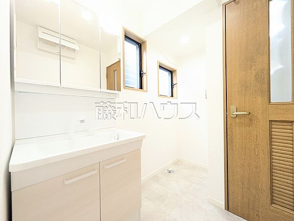 洗面室　【小平市大沼町2丁目】