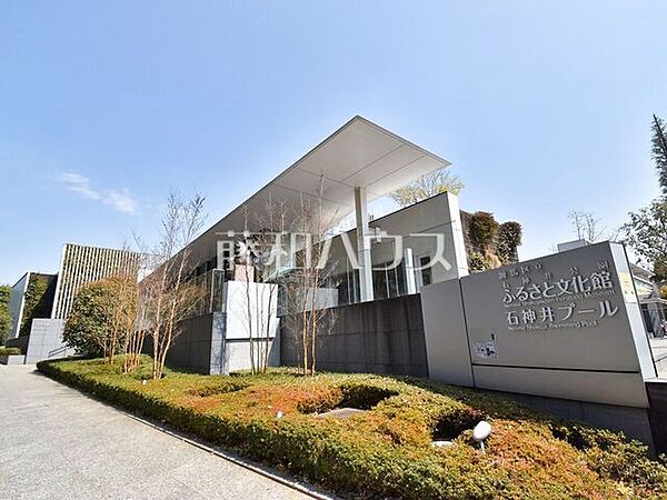 練馬区立 石神井公園ふるさと文化館 (750m)