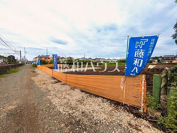 接道状況および現場風景　【小平市小川町1丁目】