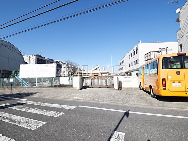 仙川かおる幼稚園 (820m)
