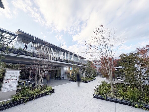 フォレストスクエア仙川 (1230m)