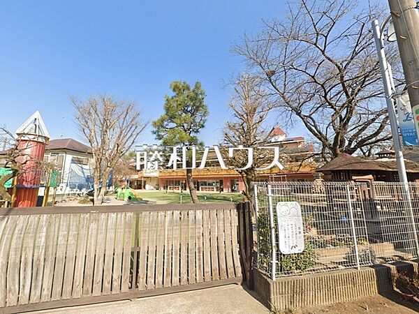 所沢第一文化幼稚園 (680m)