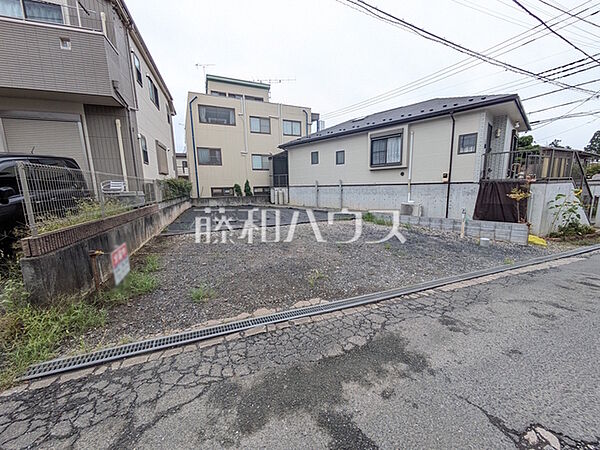 接道状況および現場風景　【東大和市芋窪4丁目】