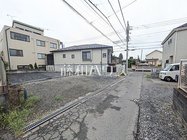 接道状況および現場風景　【東大和市芋窪4丁目】