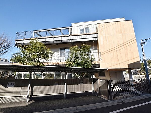 ひなたの森保育園 (270m)