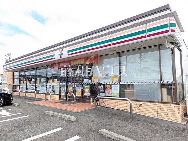 セブン-イレブン 八王子東楢原店 (1060m)