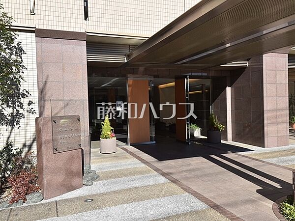 エントランス　【コスモステージひばりヶ丘アミュージア】