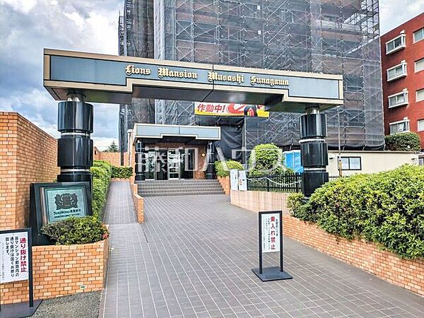 エントランス　【ライオンズマンション武蔵砂川】