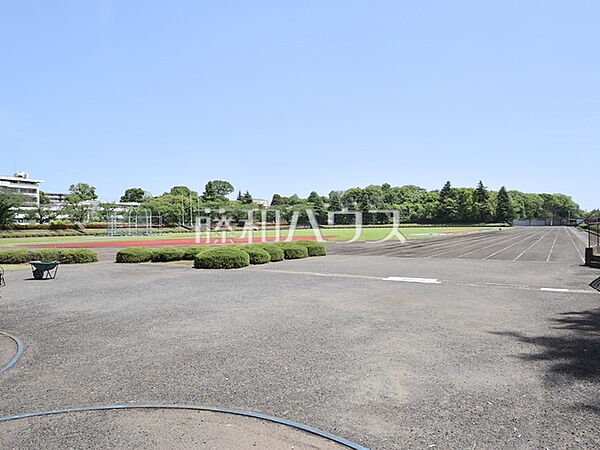 立川公園 (840m)