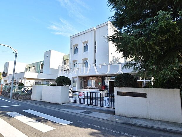 清瀬市立第八小学校 (800m)